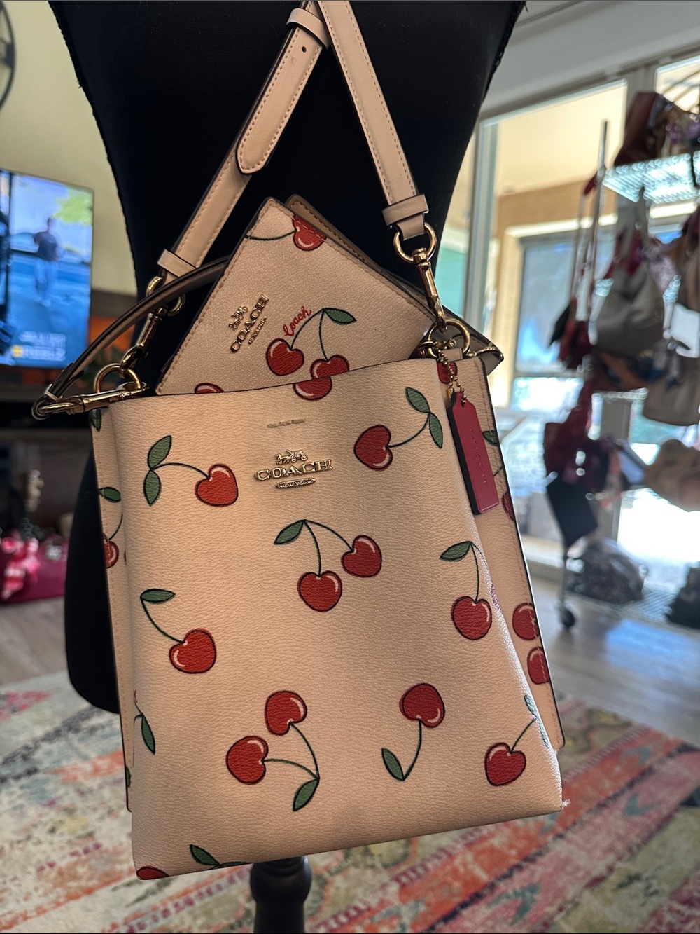 COACH Mollie Bucket Bag 22 Cream Cherry-Print Shoulder Bag/ Wallet